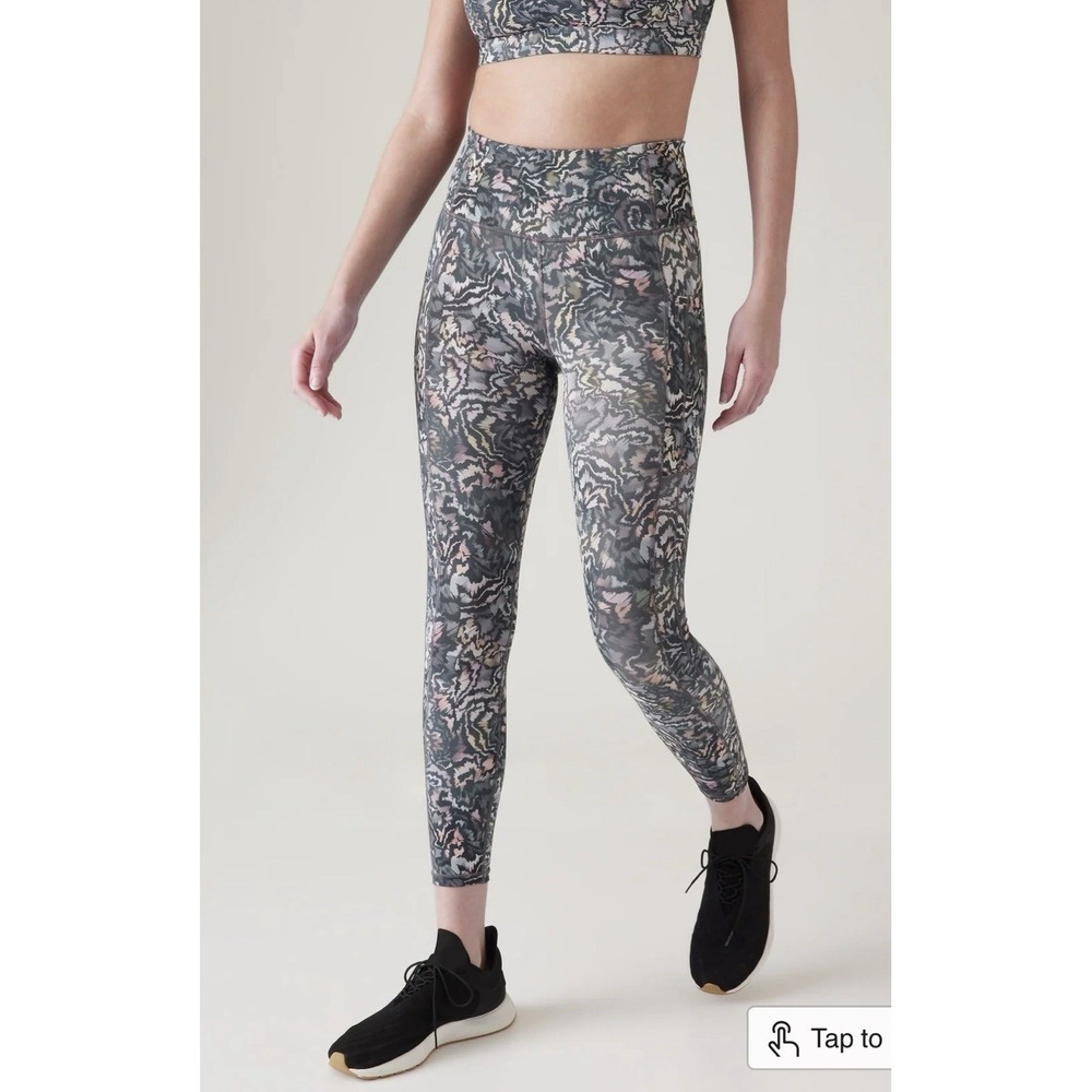 Athleta‎ Ultimate Stash 7/8 Leggings Animal Print Women's Size XXS  Nwot